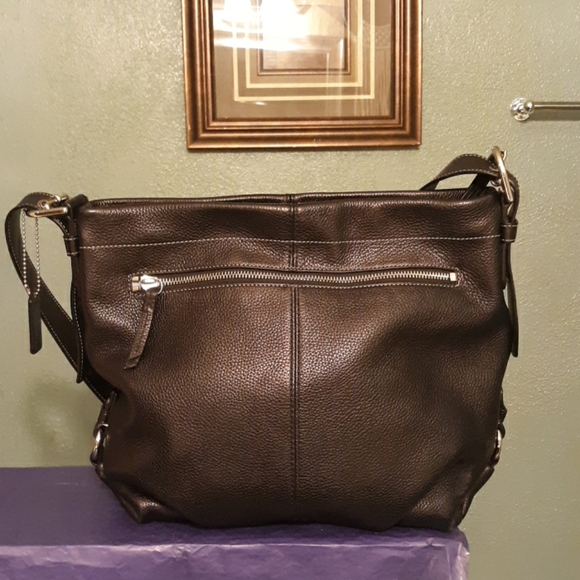 Coach leather purse - Picture 2 of 5
